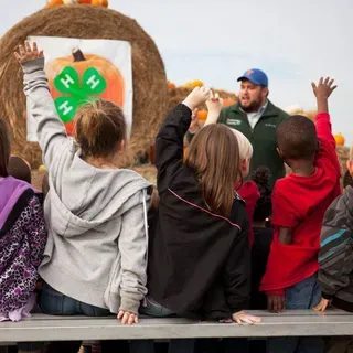 thumbnail for publication: 4-H Volunteer Training Series: The ABCs of 4-H: A Primer for 4-H Volunteers